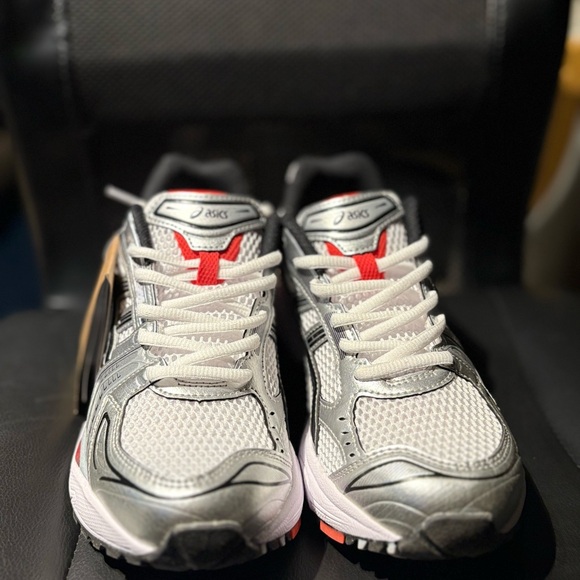 ASICS Gray and Red Sneakers main image 4
